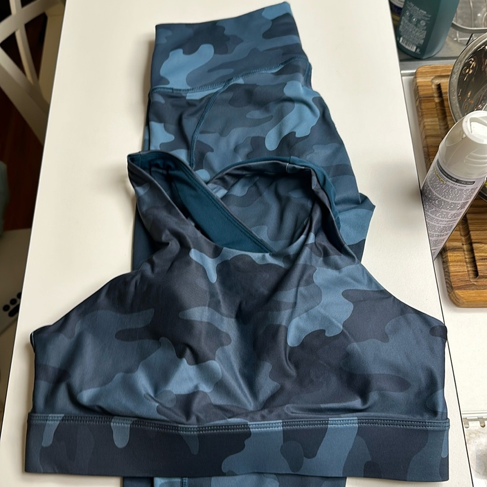 Fabletics PowerHold 7/8 leggings and Bra in size M for both items